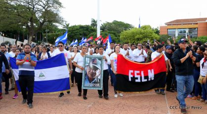 Reconocimiento al Héroe de la Paz y del Amor, Compañero Bismarck Martínez
