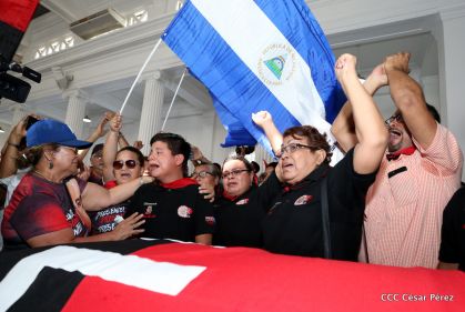 Reconocimiento al Héroe de la Paz y del Amor, Compañero Bismarck Martínez