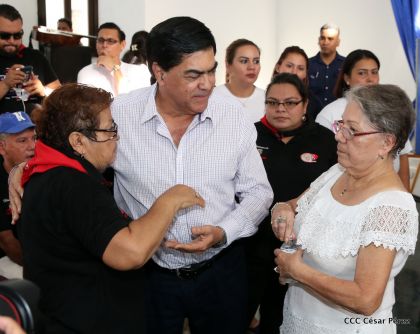 Reconocimiento al Héroe de la Paz y del Amor, Compañero Bismarck Martínez