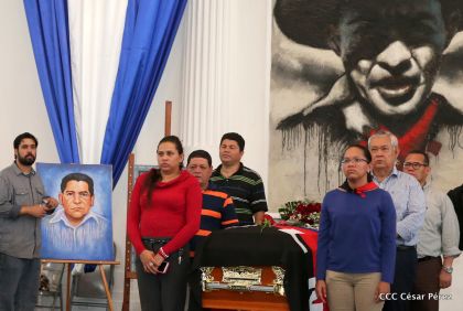 Reconocimiento al Héroe de la Paz y del Amor, Compañero Bismarck Martínez