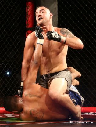 Combate Mayorga VS. Checho