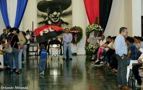 Reconocimiento al Héroe de la Paz y del Amor, Compañero Bismarck Martínez