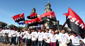 Homenaje al héroe del amor Bismarck Martínez