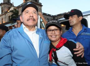 Homenaje al héroe del amor Bismarck Martínez