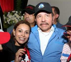 Homenaje al héroe del amor Bismarck Martínez