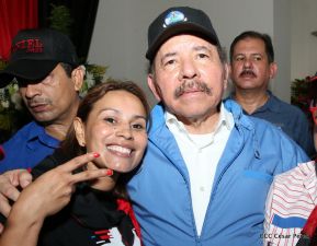 Homenaje al héroe del amor Bismarck Martínez