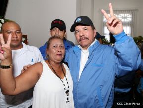 Homenaje al héroe del amor Bismarck Martínez