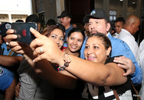 Homenaje al héroe del amor Bismarck Martínez