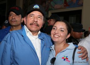 Homenaje al héroe del amor Bismarck Martínez