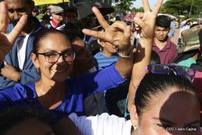 Homenaje al héroe del amor Bismarck Martínez