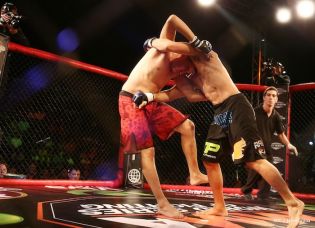 Combate Mayorga VS. Checho