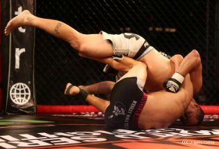 Combate Mayorga VS. Checho