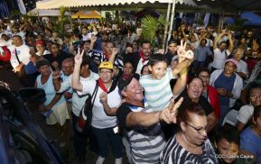 Homenaje al héroe del amor Bismarck Martínez
