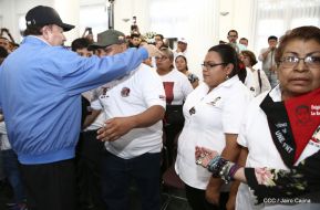 Homenaje al héroe del amor Bismarck Martínez