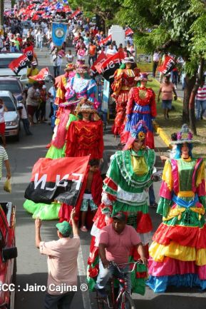 León celebra 40 aniversario de su liberación