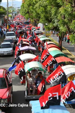 León celebra 40 aniversario de su liberación