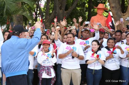 Comandante Carlos Fonseca, aquí estamos siempre luchando por la paz, porque queremos la paz