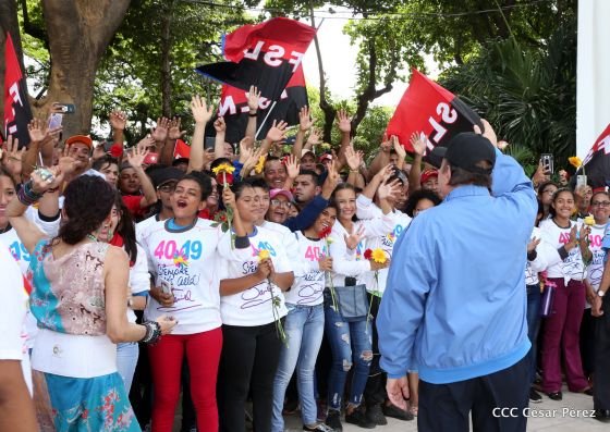 Comandante Carlos Fonseca, aquí estamos siempre luchando por la paz, porque queremos la paz