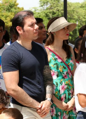 Comandante Carlos Fonseca, aquí estamos siempre luchando por la paz, porque queremos la paz