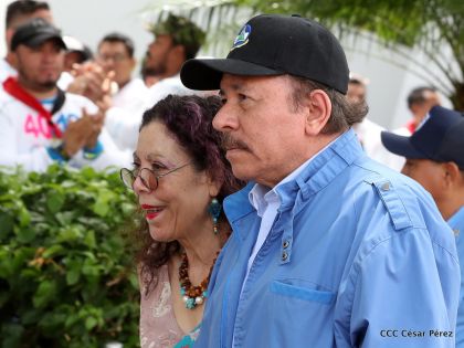 Comandante Carlos Fonseca, aquí estamos siempre luchando por la paz, porque queremos la paz