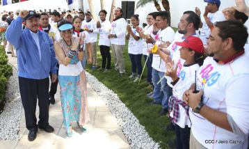 Comandante Carlos Fonseca, aquí estamos siempre luchando por la paz, porque queremos la paz