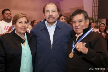 Homenaje a Alexis Argüello Tricampeón Mundial de Boxeo en el X Aniversario de su Tránsito a la Inmortalidad