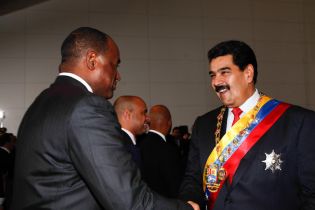 Presidente Daniel y Compañera Rosario participan en II Cumbre Extraordinaria ALBA-Petrocaribe