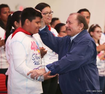 Homenaje a Alexis Argüello Tricampeón Mundial de Boxeo en el X Aniversario de su Tránsito a la Inmortalidad