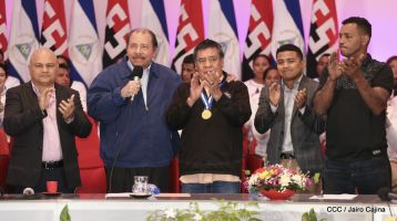 Homenaje a Alexis Argüello Tricampeón Mundial de Boxeo en el X Aniversario de su Tránsito a la Inmortalidad