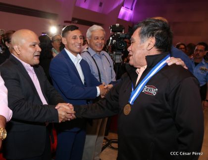 Homenaje a Alexis Argüello Tricampeón Mundial de Boxeo en el X Aniversario de su Tránsito a la Inmortalidad