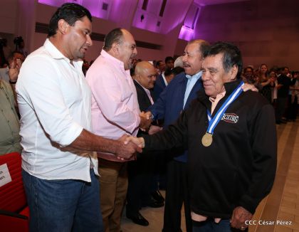 Homenaje a Alexis Argüello Tricampeón Mundial de Boxeo en el X Aniversario de su Tránsito a la Inmortalidad