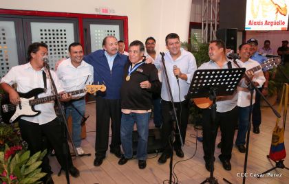 Homenaje a Alexis Argüello Tricampeón Mundial de Boxeo en el X Aniversario de su Tránsito a la Inmortalidad