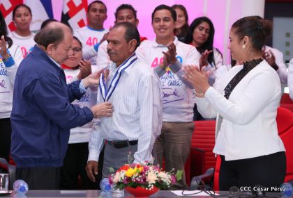 Homenaje a Alexis Argüello Tricampeón Mundial de Boxeo en el X Aniversario de su Tránsito a la Inmortalidad