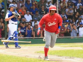 Familias matagalpinas disfrutaron el tercer partido de la serie amistosa entre Nicaragua y Cuba