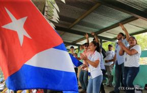 Familias matagalpinas disfrutaron el tercer partido de la serie amistosa entre Nicaragua y Cuba