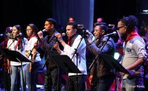 Cantos a la Revolución desde el Teatro Nacional Rubén Darío