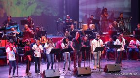 Cantos a la Revolución desde el Teatro Nacional Rubén Darío