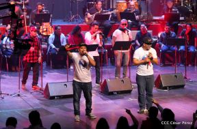 Cantos a la Revolución desde el Teatro Nacional Rubén Darío