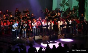 Cantos a la Revolución desde el Teatro Nacional Rubén Darío
