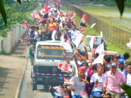 Caravanas de la victoria entran a Managua 