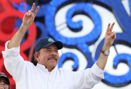 40/19 ¡Siempre Más Allá! celebrando la esperanza, el amor y la paz