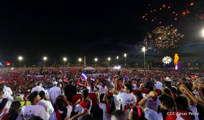 40/19 ¡Siempre Más Allá! celebrando la esperanza, el amor y la paz