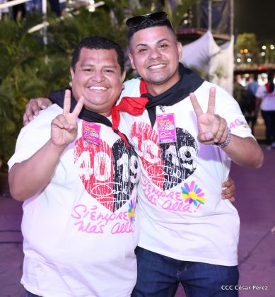 40/19 ¡Siempre Más Allá! celebrando la esperanza, el amor y la paz