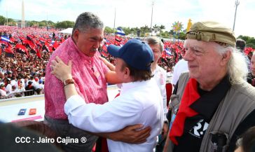 40/19 ¡Siempre Más Allá! celebrando la esperanza, el amor y la paz