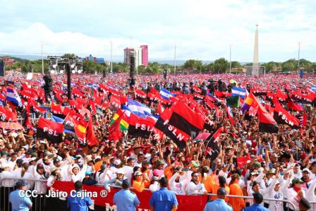 40/19 ¡Siempre Más Allá! celebrando la esperanza, el amor y la paz