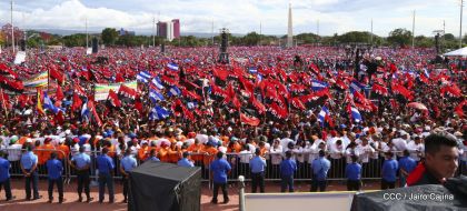 40/19 ¡Siempre Más Allá! celebrando la esperanza, el amor y la paz