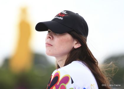 40/19 ¡Siempre Más Allá! celebrando la esperanza, el amor y la paz