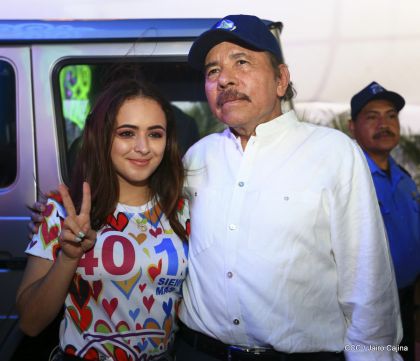 40/19 ¡Siempre Más Allá! celebrando la esperanza, el amor y la paz