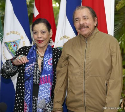 Encuentro del presidente Daniel Ortega y la compañera Rosario Murillo con el canciller de Irán