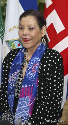 Encuentro del presidente Daniel Ortega y la compañera Rosario Murillo con el canciller de Irán